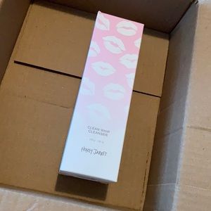 Clean Whip cleanser from Honey Jarret!